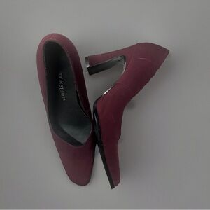 Colin Stuart Deep Plum dark purple high heel shoes in size 6